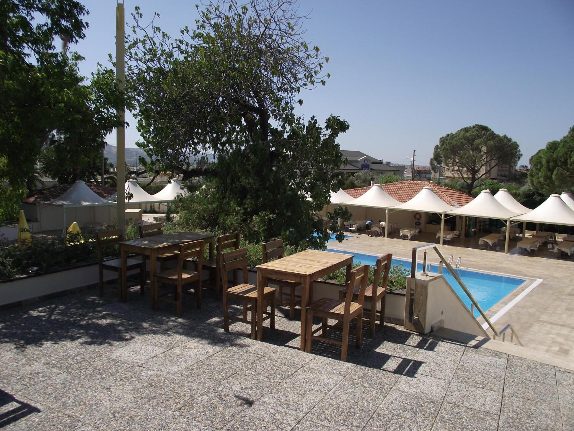 Berksoy Hotel Bergama Exteriör bild